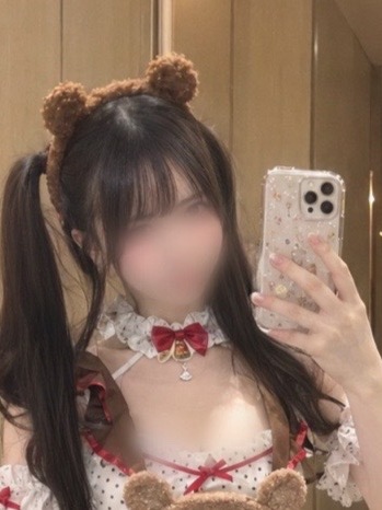 虹野 えまの写真2枚目