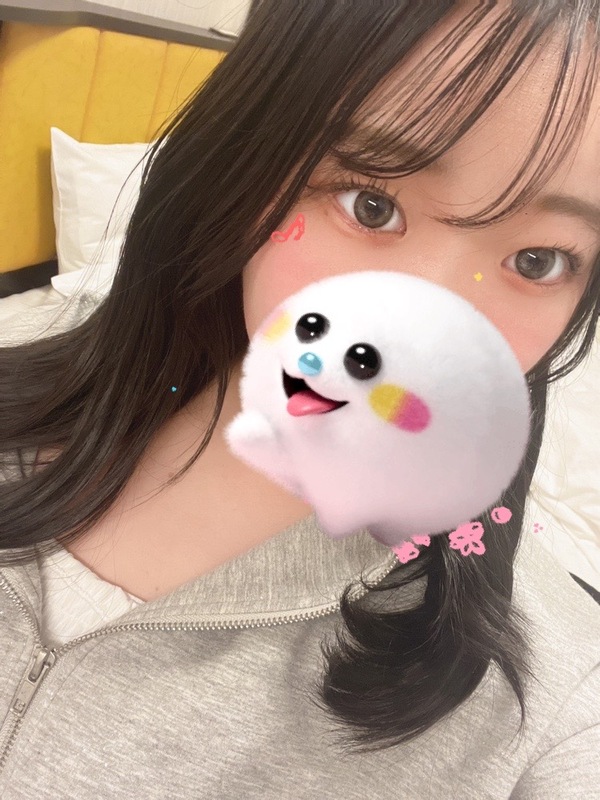 綾瀬 ゆらの写真3枚目