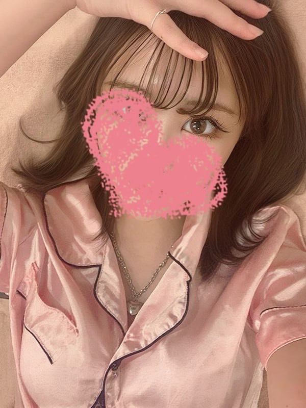 上月 るなの写真1枚目