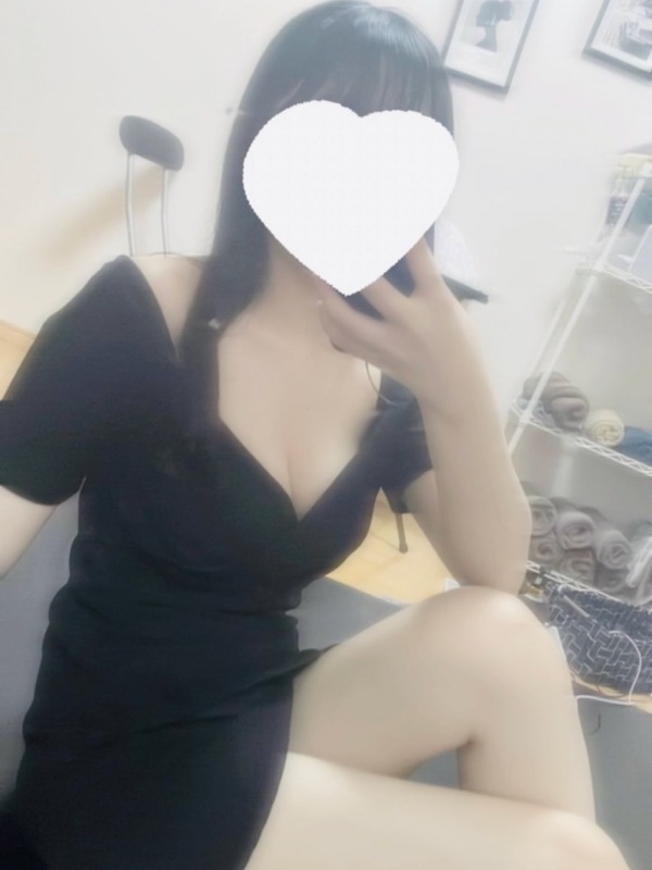 水無 ひなの写真3枚目